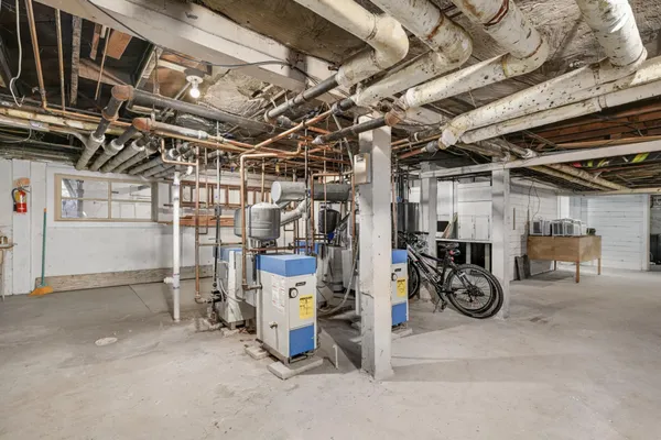 $1,295,000 | 2121 Penn Avenue South, Minneapolis, MN 55405