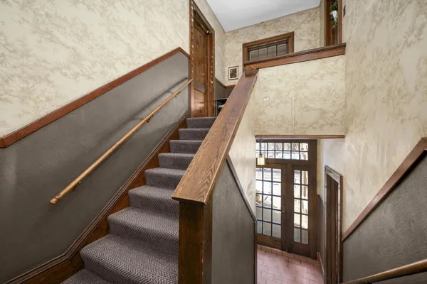 $1,295,000 | 2121 Penn Avenue South, Minneapolis, MN 55405