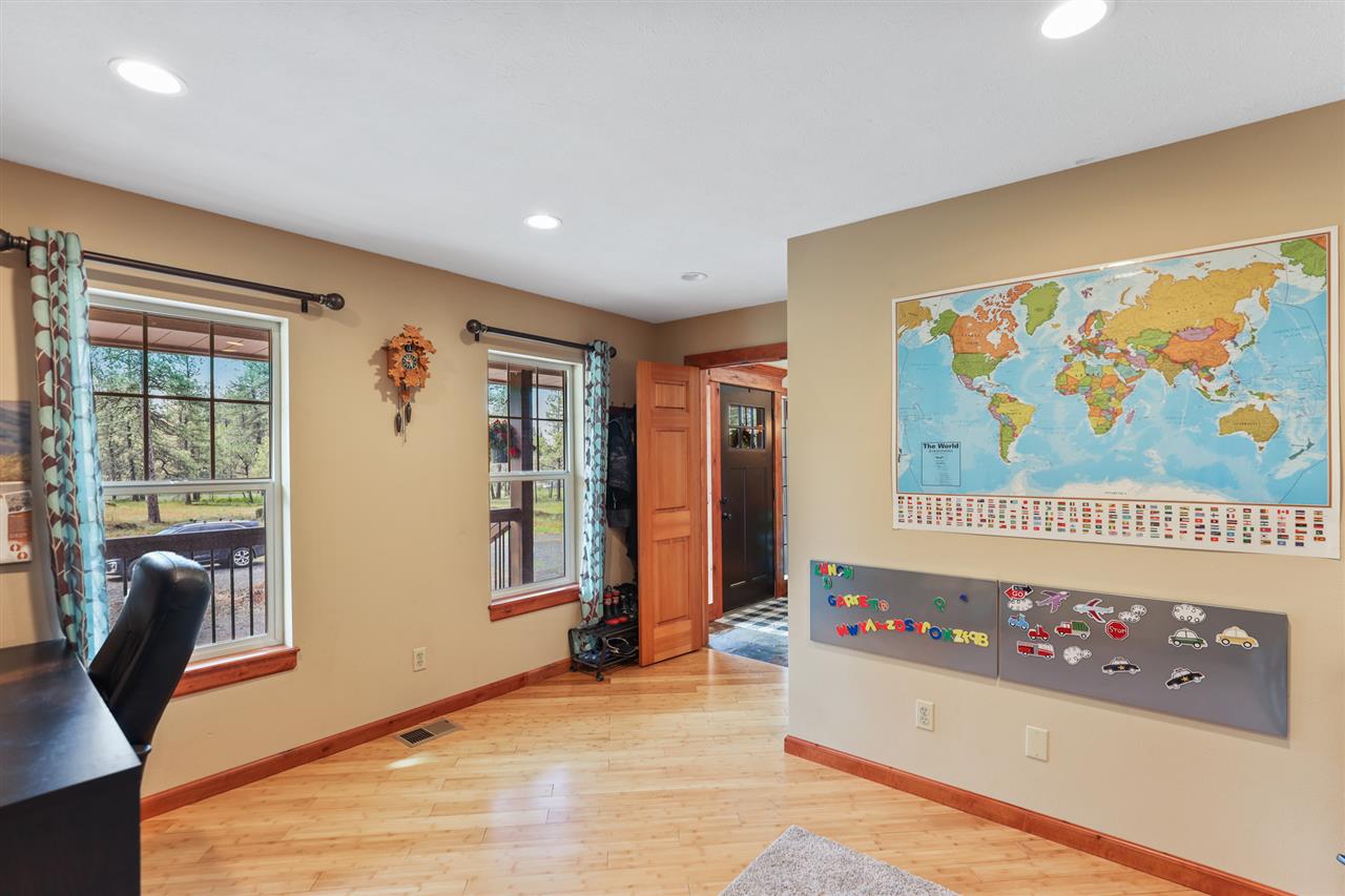 15702 South Sherman Road Cheney, WA 99004 - Photo 4 of 20