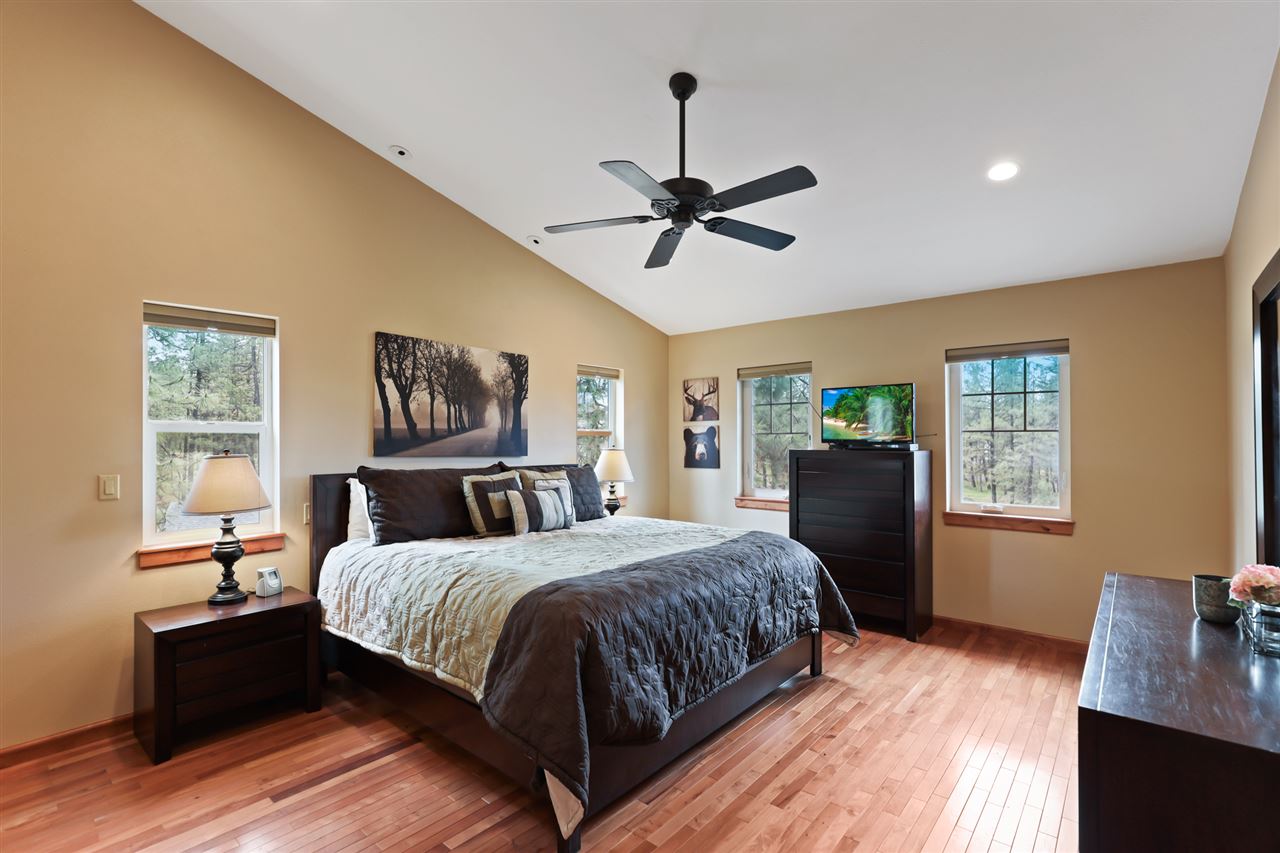 15702 South Sherman Road Cheney, WA 99004 - Photo 10 of 20