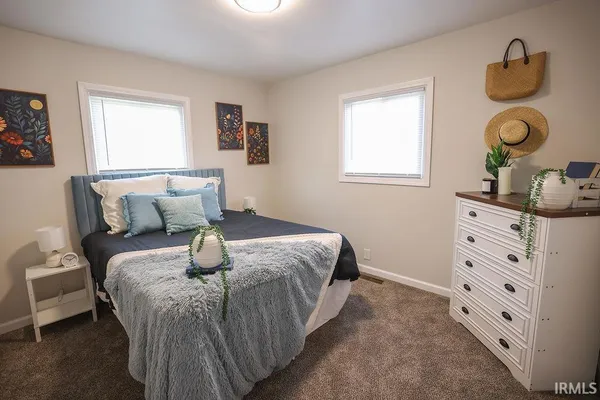 $149,900 | 2940 South Chippewa Lane, Muncie, IN 47302