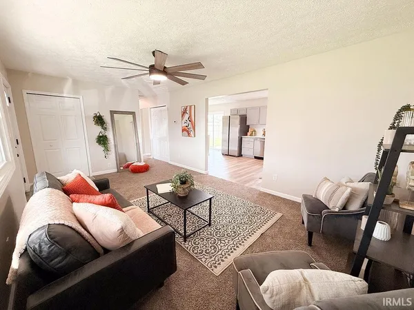$149,900 | 2940 South Chippewa Lane, Muncie, IN 47302