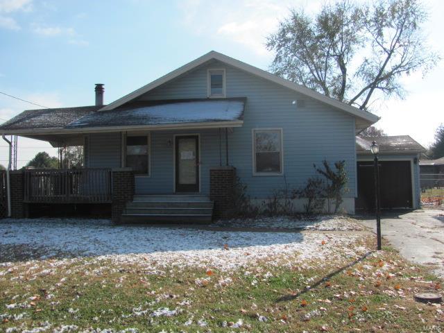 1102 Main Street South Roxana, IL 62087 - Photo 1 of 12