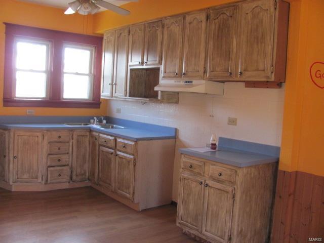 1102 Main Street South Roxana, IL 62087 - Photo 5 of 12