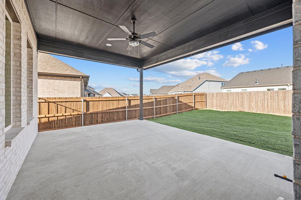 912 Highlands Avenue Aledo, TX 76008 - Photo 36 of 40