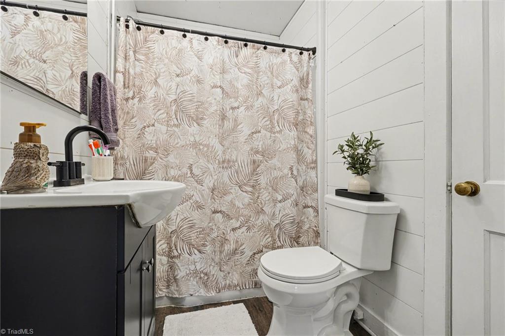 308 Stone Street Stoneville, NC 27048 - Photo 33 of 50