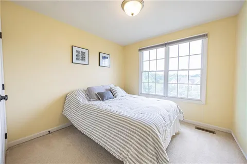 $309,000 | 101 Castle View Drive, McKees Rocks, PA 15136