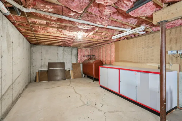 $980,000 | 3 Highlander Drive, North Hampton, NH 03862