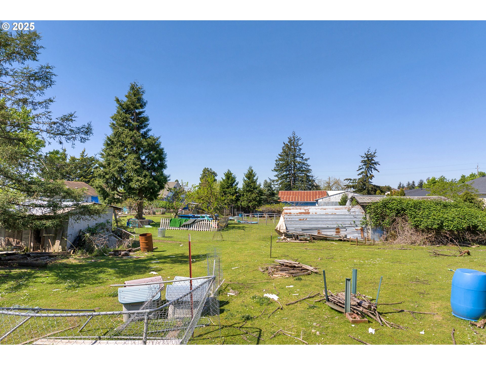 2165 Laura Street Springfield, OR 97477 - Photo 26 of 28