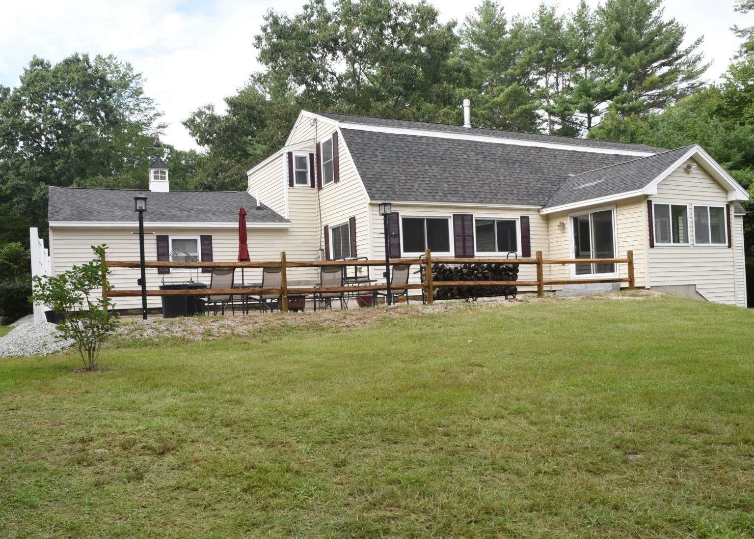 230 North Amherst Road Bedford, NH 03110 - Photo 6 of 20