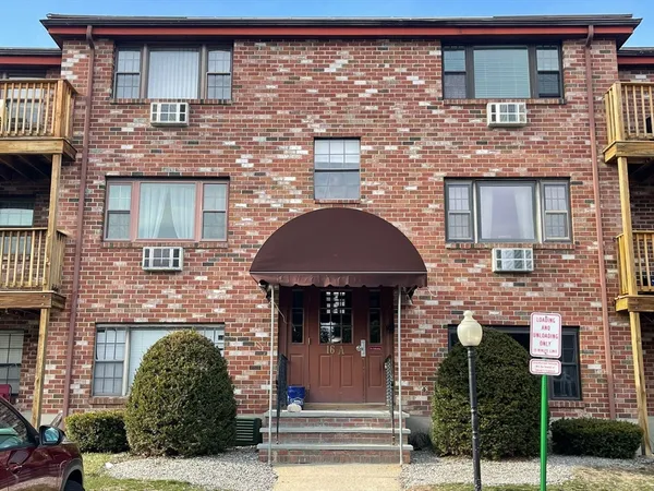 $2,200 | 16 A Mayberry Drive, Unit 1, Westborough, MA 01581