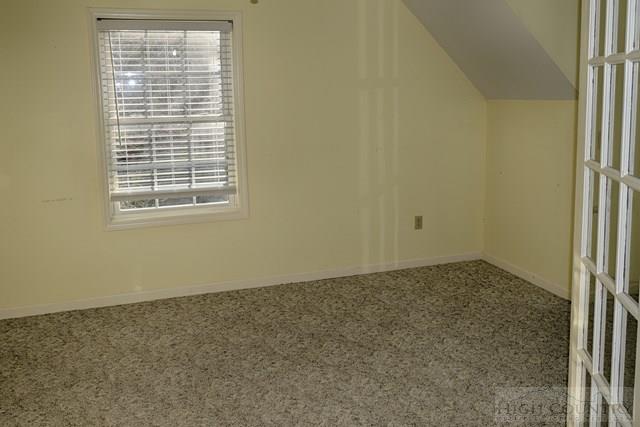 1055 Golf Course Road West Jefferson, NC 28694 - Photo 6 of 20 Gallery Image 6