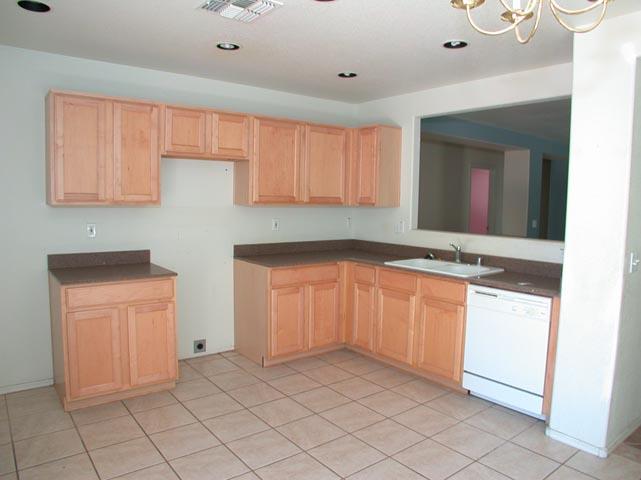 3282 South Bowman Road Apache Junction, AZ 85119 - Photo 4 of 7 KI