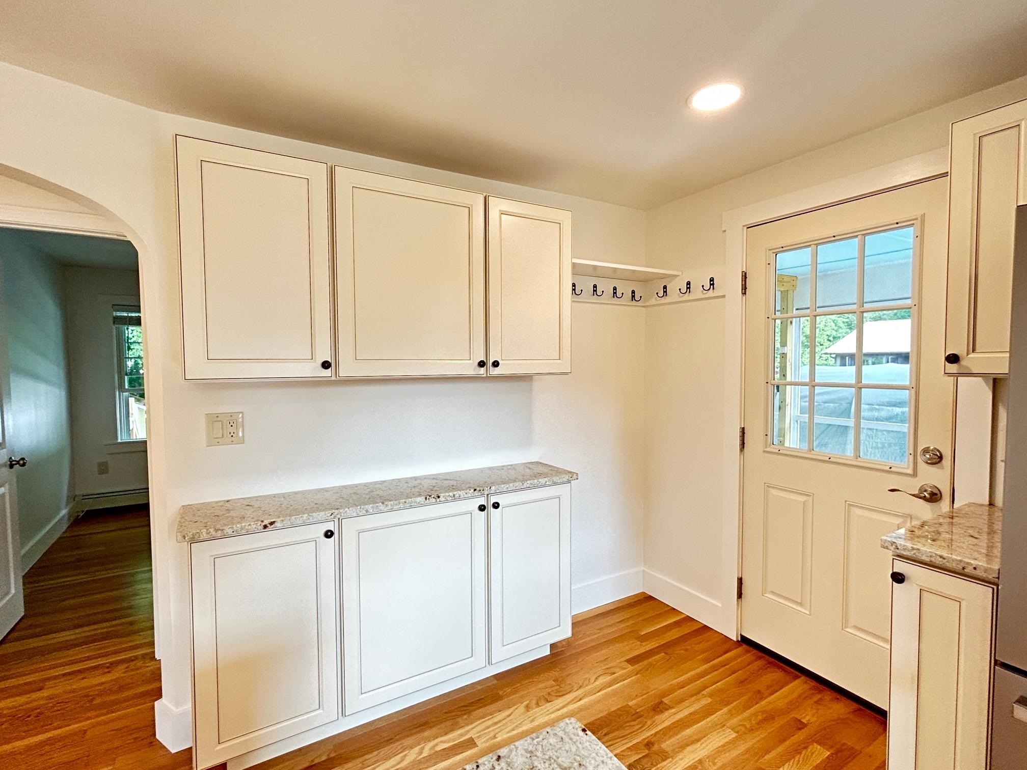 2 Wrights Road Kingston, NH 03848 - Photo 7 of 38