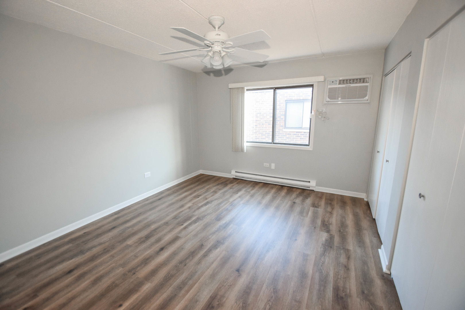 962 North Rohlwing Road, Unit 201A Addison, IL 60101 - Photo 14 of 16 Gallery Image 14