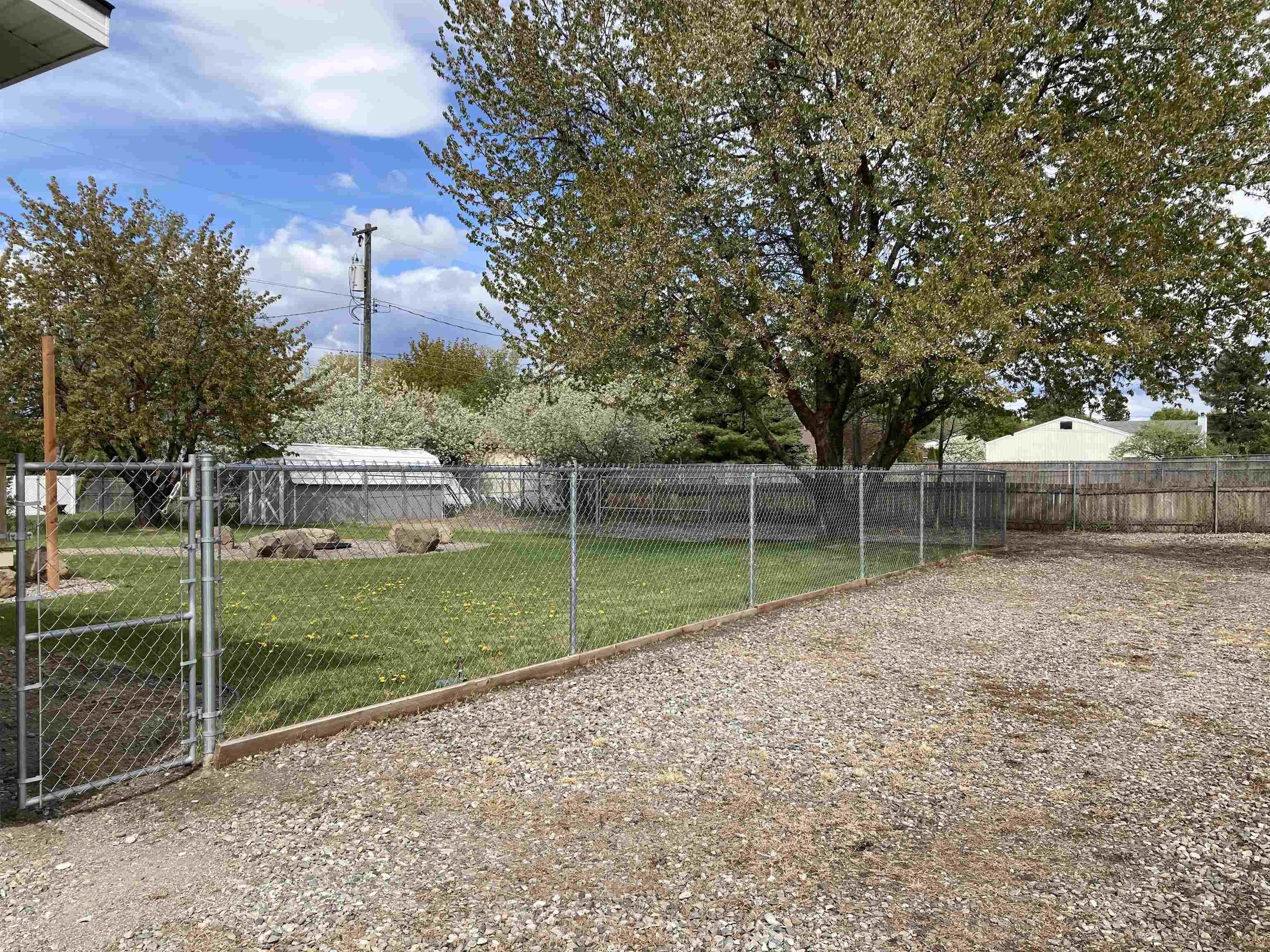 1508 North Long Road Greenacres, WA 99016 - Photo 17 of 18 Gallery Image 17