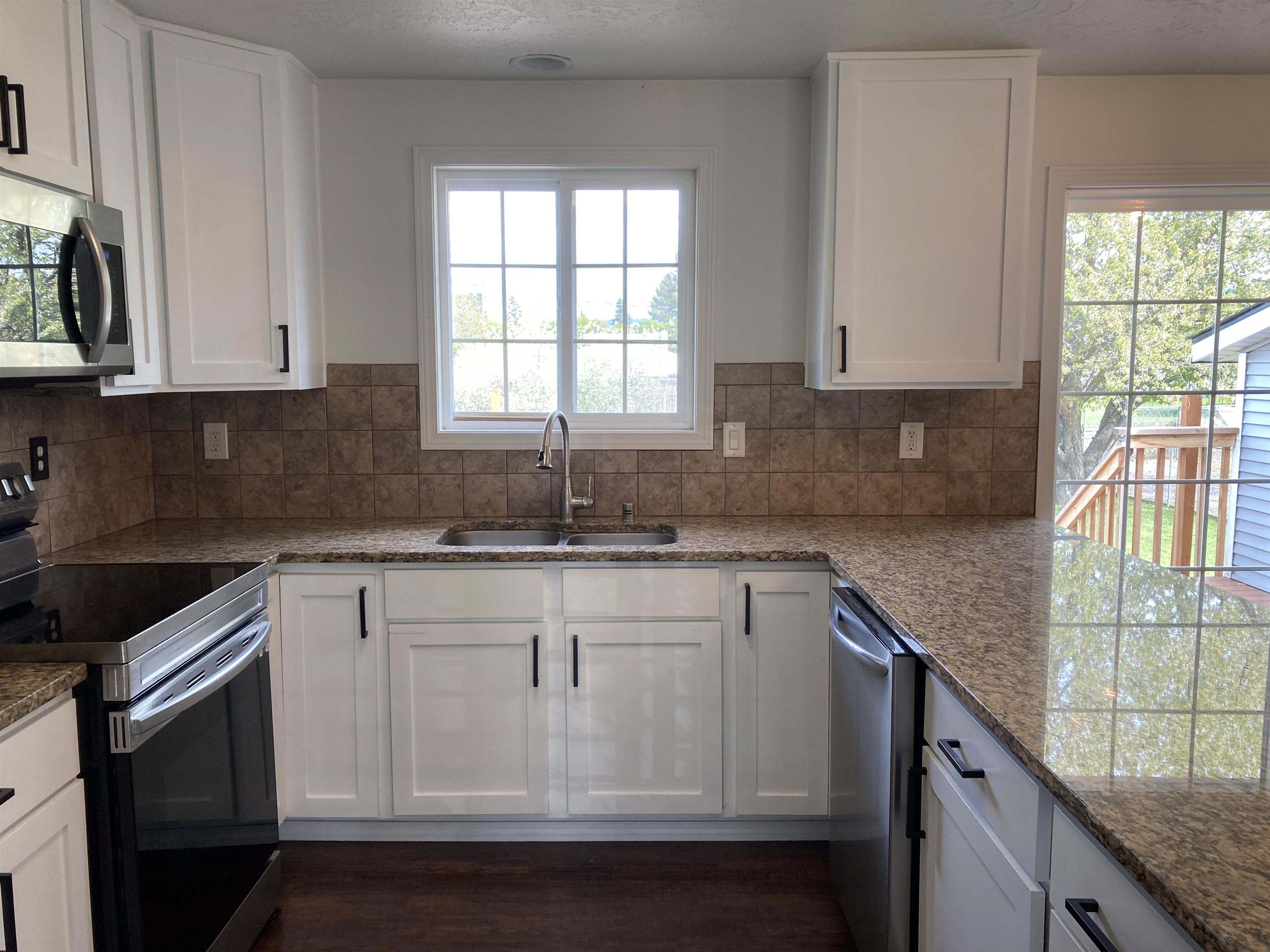 1508 North Long Road Greenacres, WA 99016 - Photo 7 of 18 Gallery Image 7