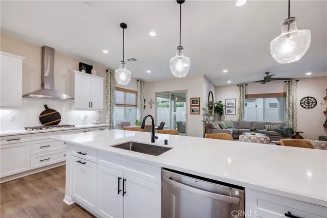 $852,900 | 4124 Cameron Way, Corona, CA 92883