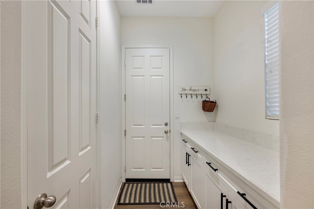 4124 Cameron Way Corona, CA 92883 - Photo 30 of 76