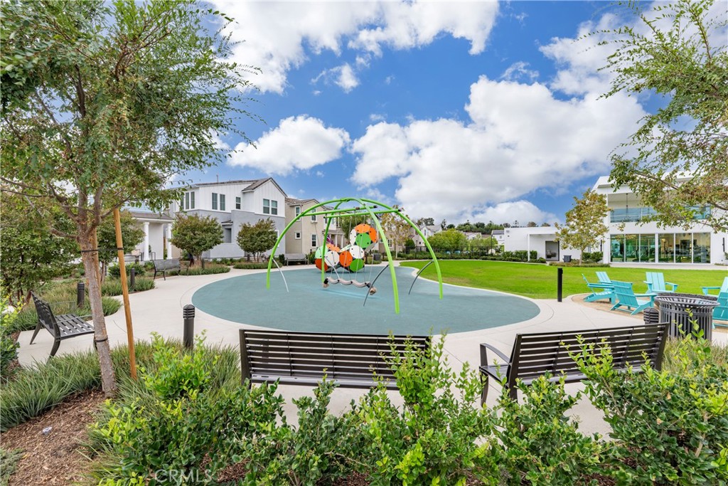 4124 Cameron Way Corona, CA 92883 - Photo 71 of 76 a view of outdoor space and garden