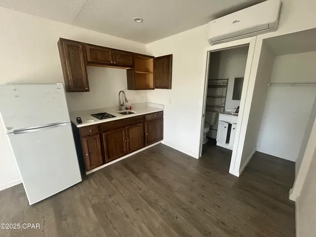 $850 | 143 Claire Avenue, Unit 103, Panama City, FL 32401