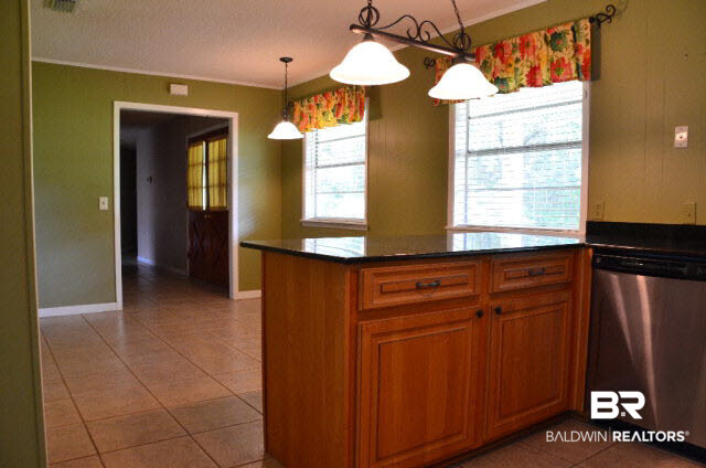 16533 Danne Road Fairhope, AL 36532 - Photo 11 of 41 Kitchen