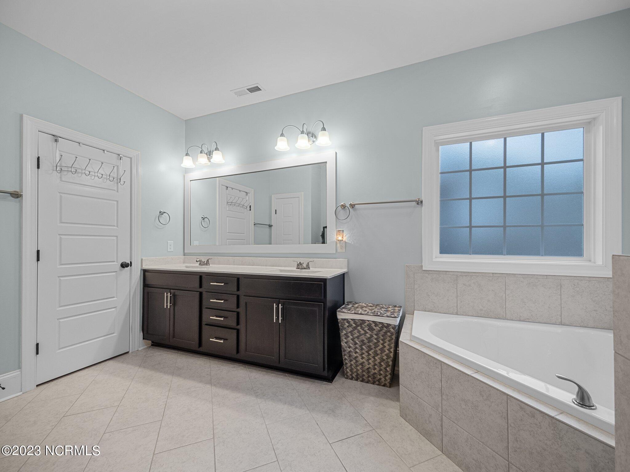 206 Canter Crest Road Hampstead, NC 28443 - Photo 42 of 50 42-web-or-mls-P3250468