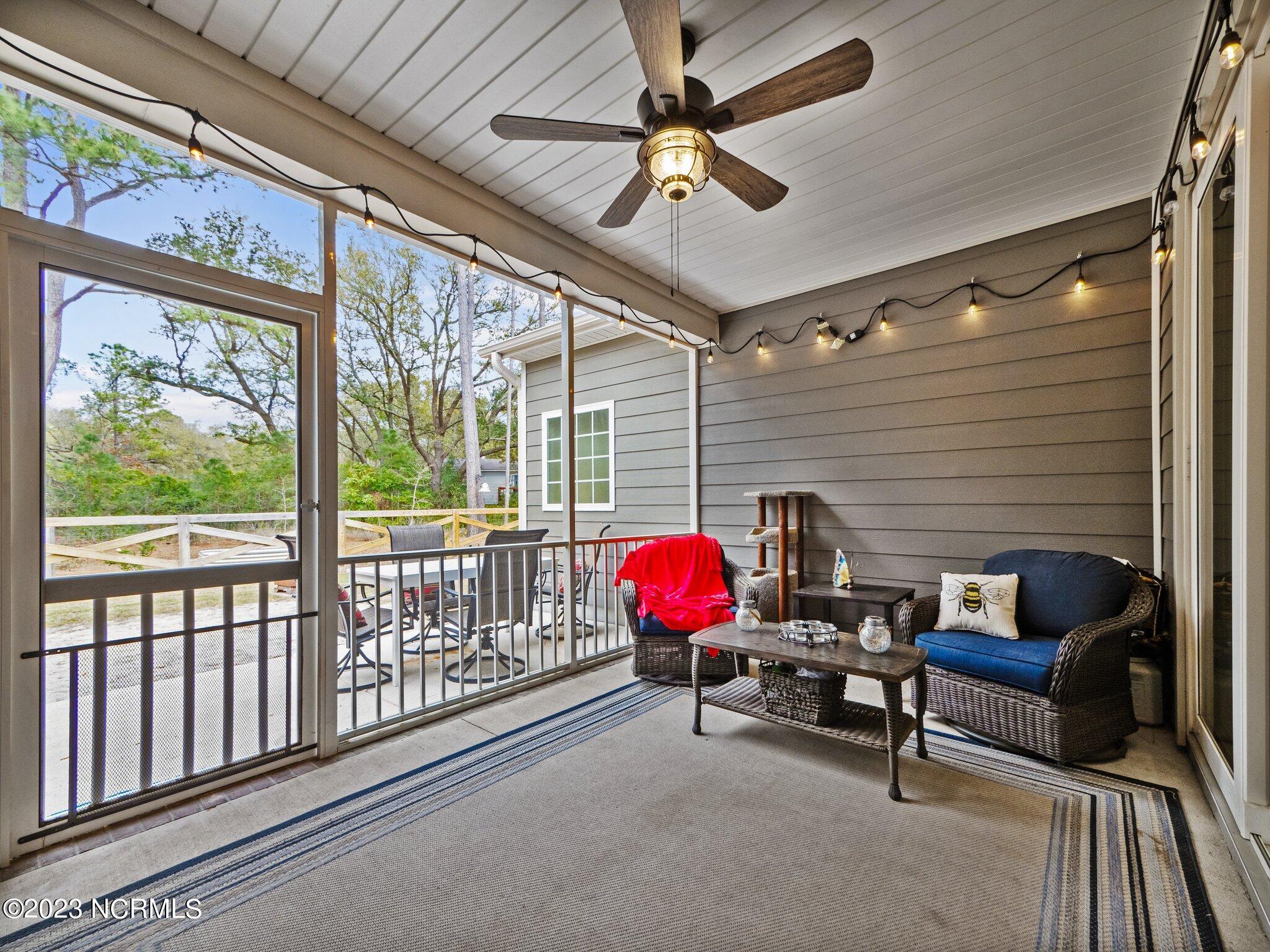 206 Canter Crest Road Hampstead, NC 28443 - Photo 8 of 50 8-web-or-mls-08