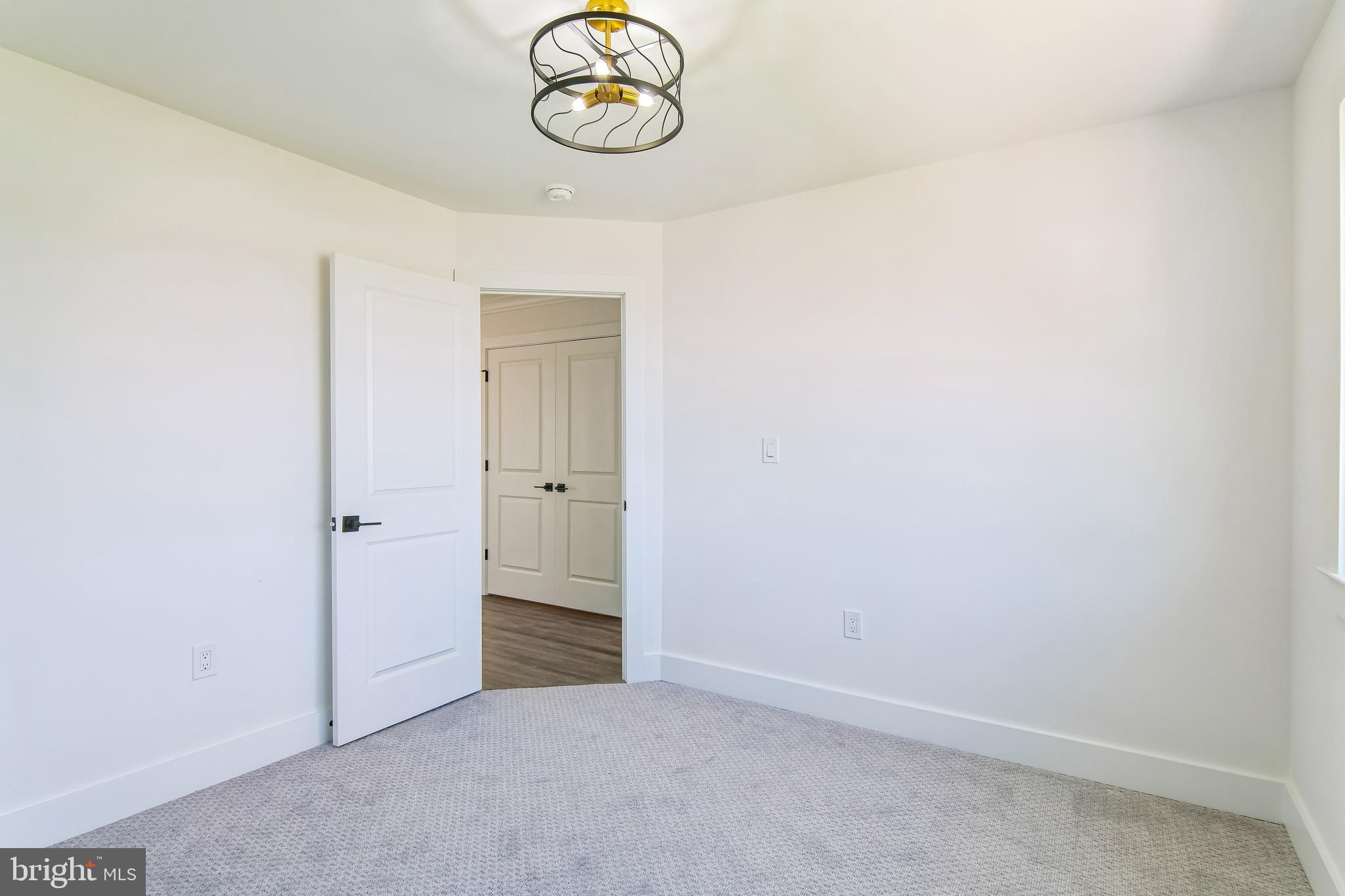 9838-44 Legion Street, Unit 4 Philadelphia, PA 19114 - Photo 13 of 50