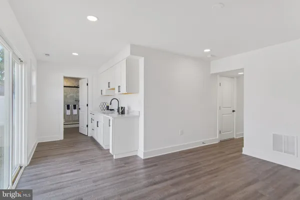 $698,900 | 9838-44 Legion Street, Unit 4, Philadelphia, PA 19114