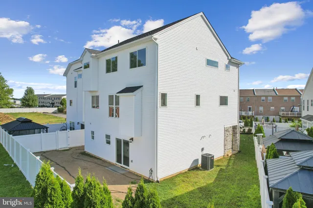 $684,900 | 9838-44 Legion Street, Unit 4, Philadelphia, PA 19114