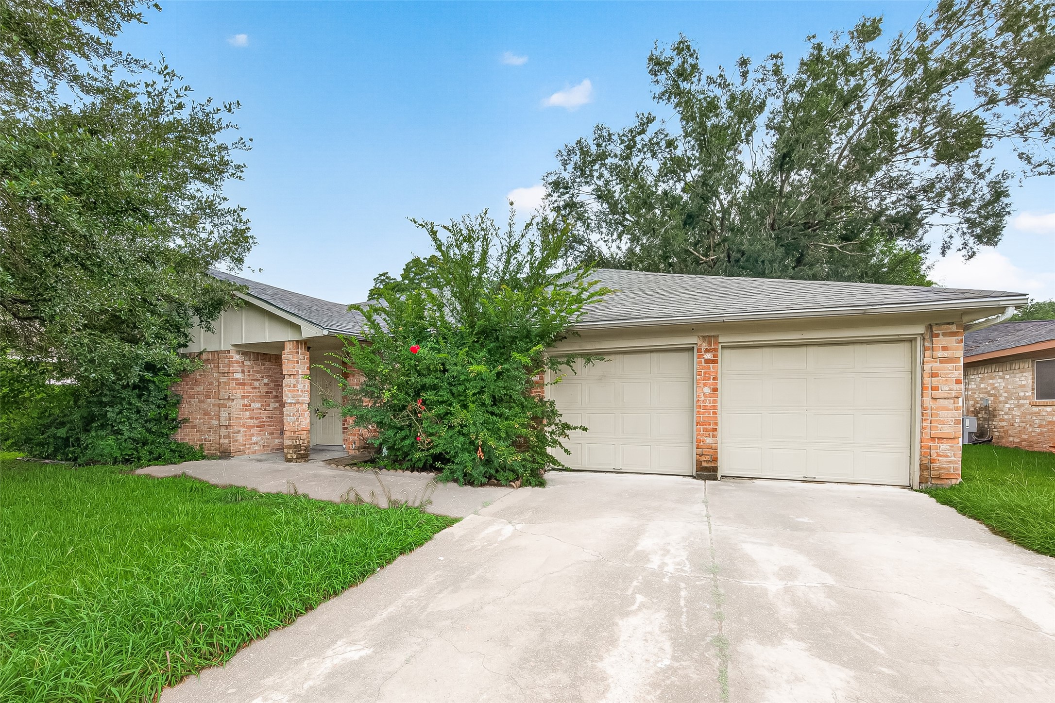 7214 Addicks Clodine Road Houston, TX 77083 - Photo 4 of 40