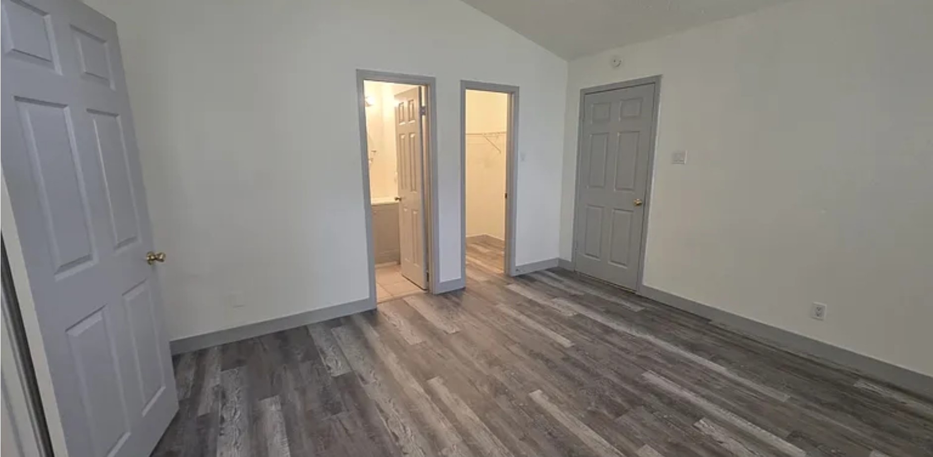 375 Fantail Loop, Unit B Austin, TX 78734 - Photo 12 of 18 Gallery Image 12