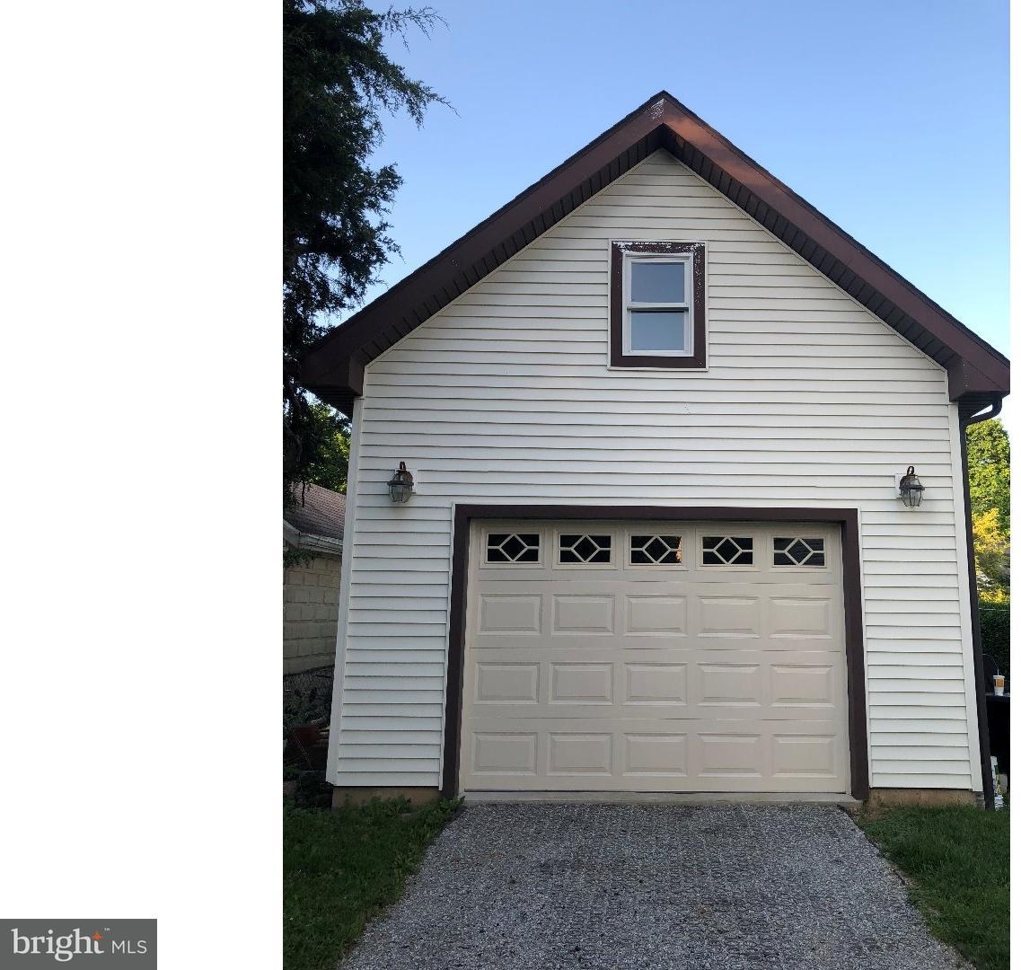 304 Morris Road Wayne, PA 19087 - Photo 2 of 25 Garage