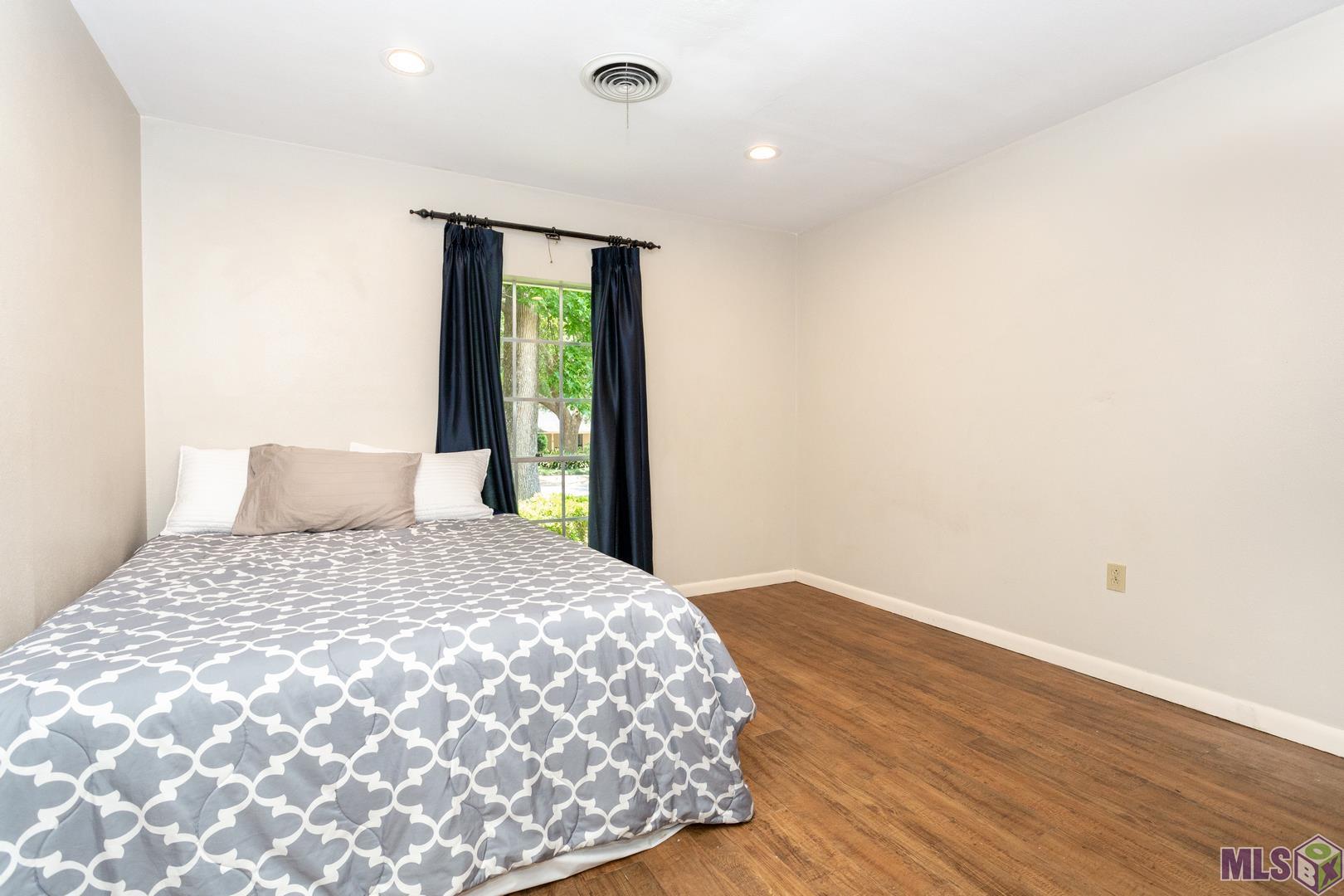 9849 Regency Drive Baton Rouge, LA 70815 - Photo 17 of 22 Bedroom #3