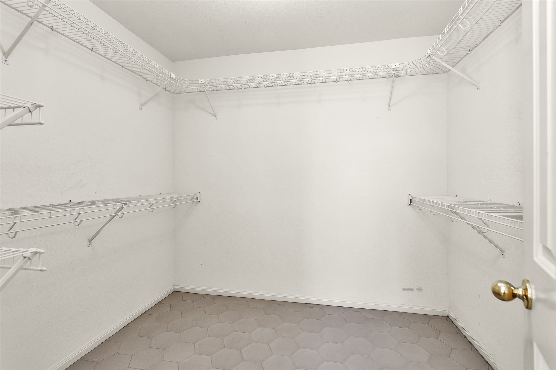 5201 Penny Road Cleveland, TX 77328 - Photo 24 of 27 a view of small space