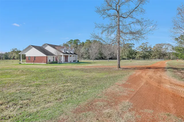$2,700 | 5201 Penny Road, Cleveland, TX 77328
