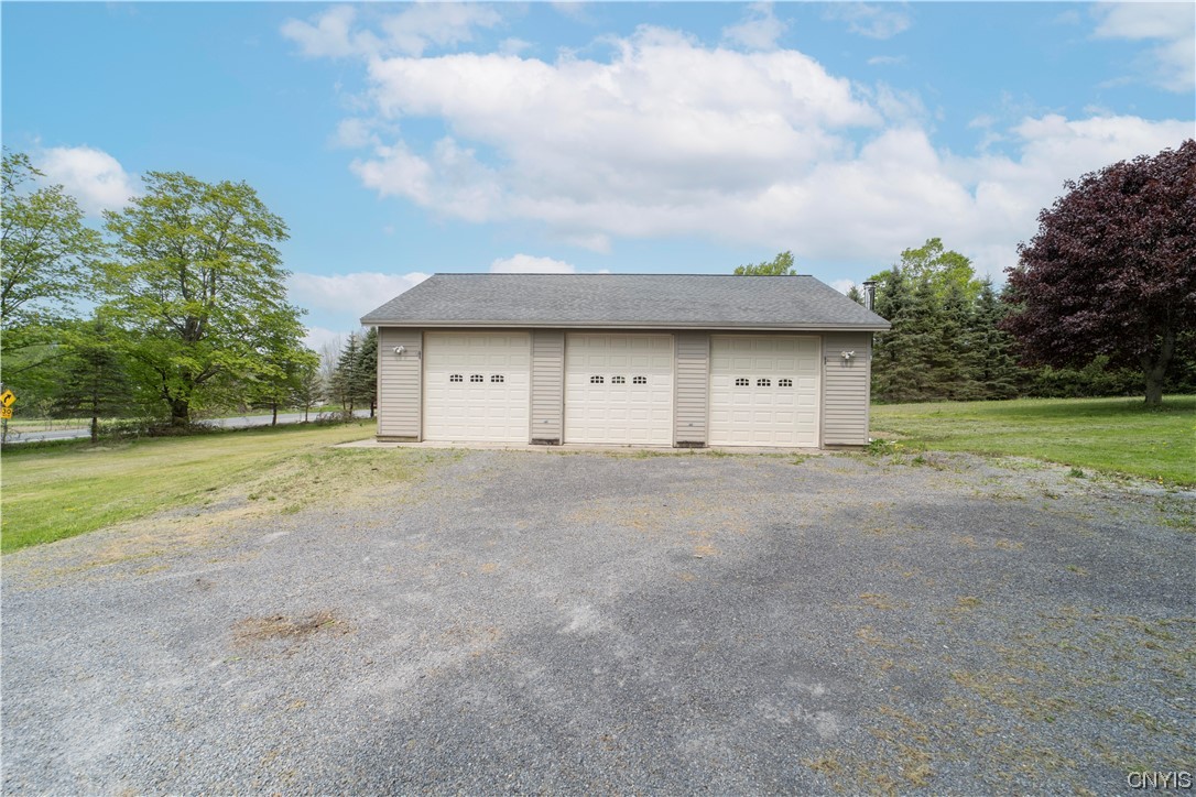 1680 Berry Road Fabius, NY 13084 - Photo 5 of 49