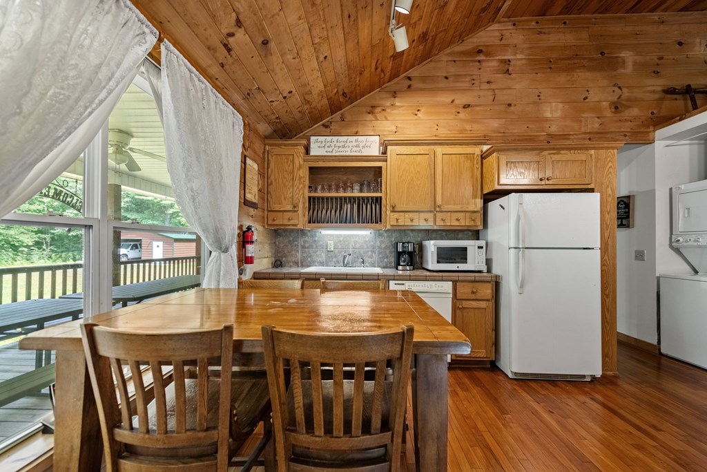 8560 Beaver Dam Road Murphy, NC 28906 - Photo 12 of 50 Gallery Image 12