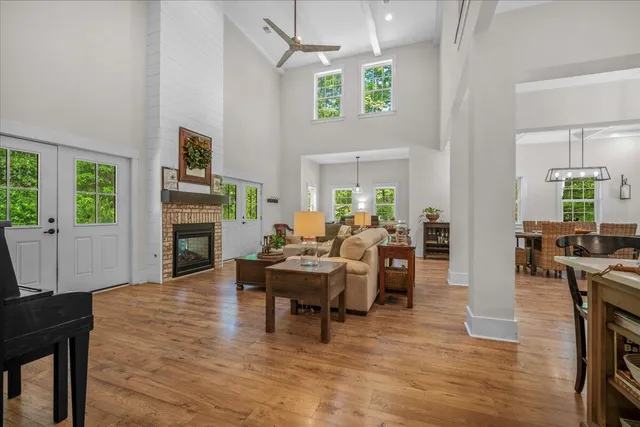 $1,249,000 | 32 Middleton Oaks Road, Charleston, SC 29414