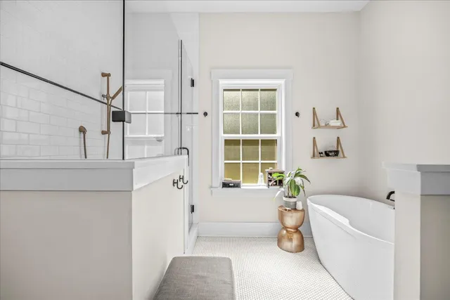 $1,249,000 | 32 Middleton Oaks Road, Charleston, SC 29414