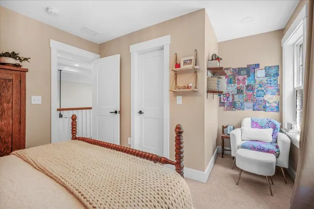 $1,249,000 | 32 Middleton Oaks Road, Charleston, SC 29414