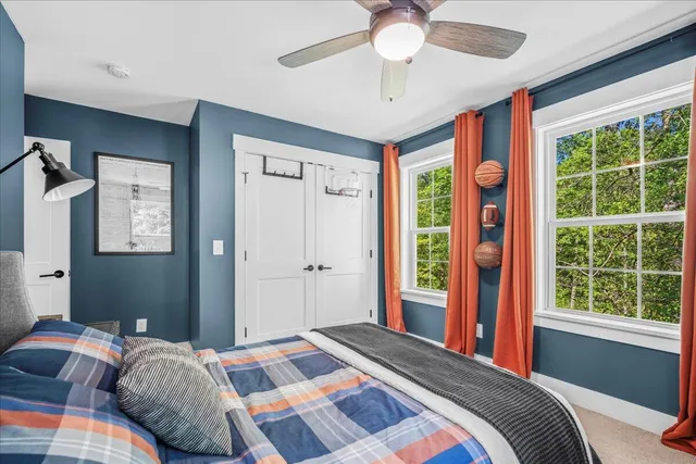 $1,249,000 | 32 Middleton Oaks Road, Charleston, SC 29414