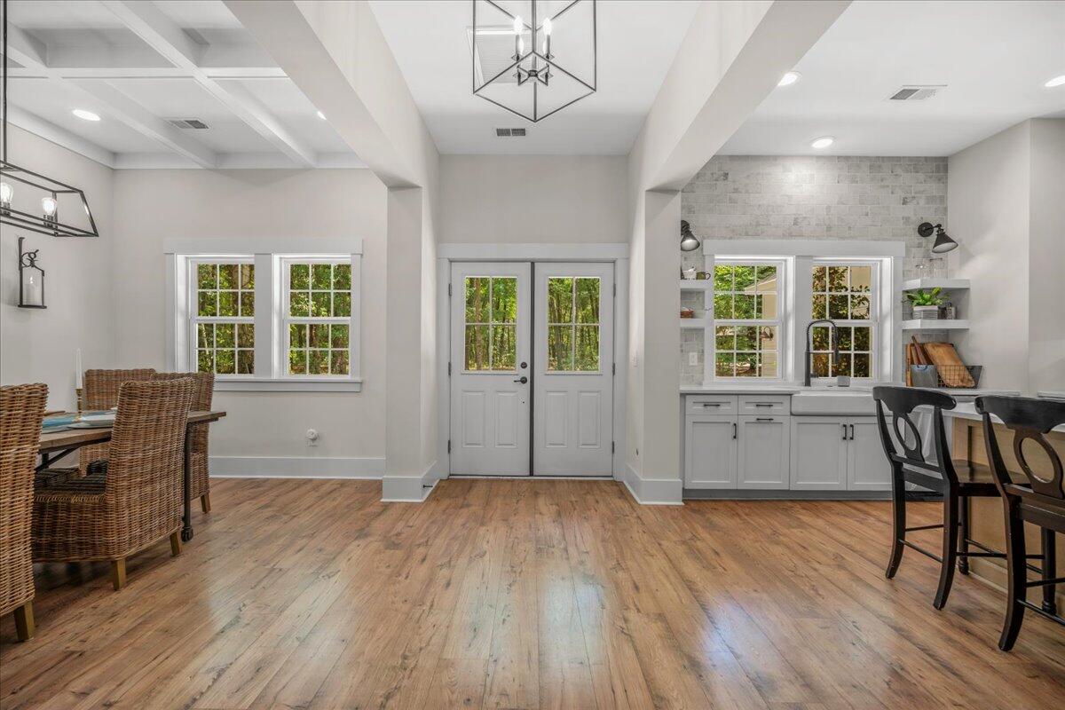 32 Middleton Oaks Road Charleston, SC 29414 - Photo 6 of 52 06