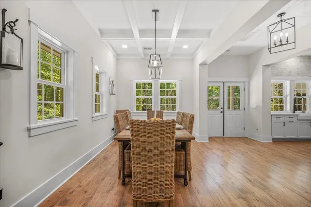 $1,249,000 | 32 Middleton Oaks Road, Charleston, SC 29414