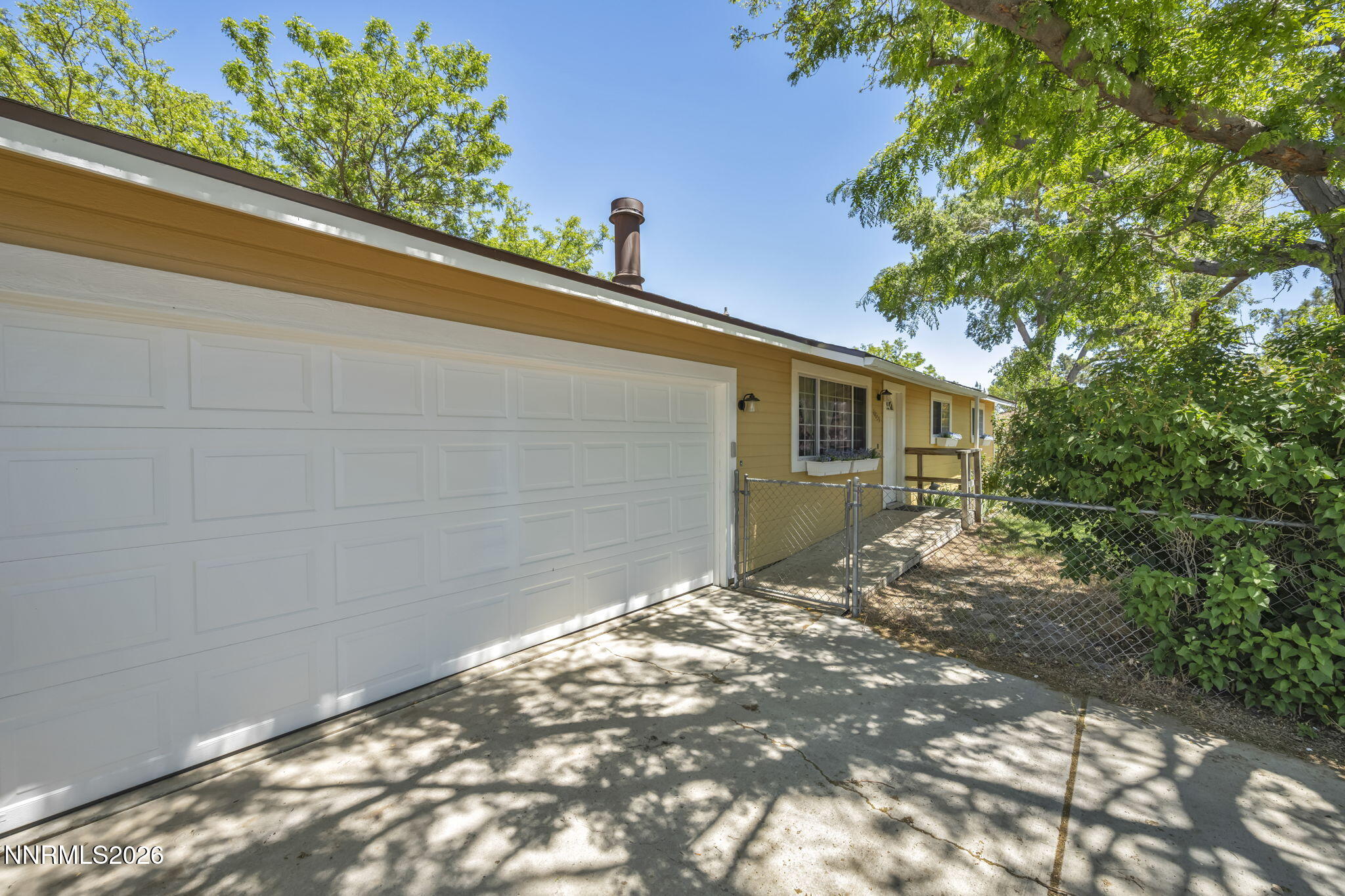 11655 Overland Road Reno, NV 89506 - Photo 6 of 45 9-web-or-mls-11655-overland-rd
