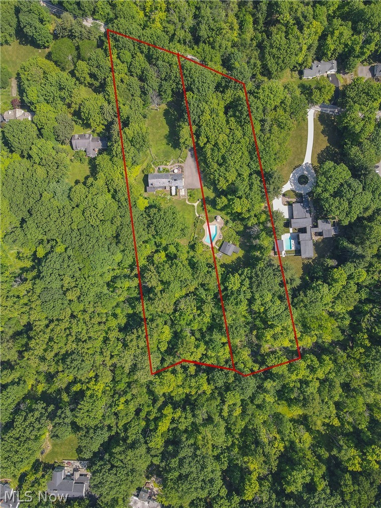 36930 Jackson Road Chagrin Falls, OH 44022 - Photo 3 of 35 Gallery Image 3