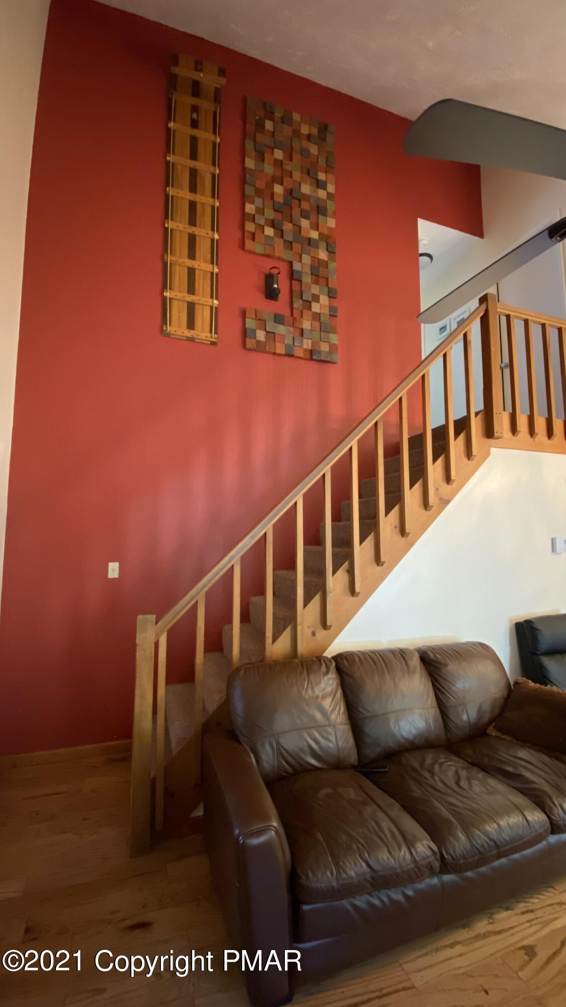 6148 Decker Road Bushkill, PA 18324 - Photo 27 of 36 a view of livingroom with furniture