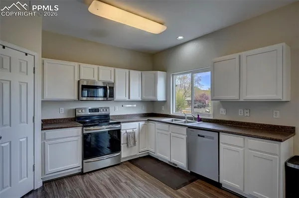 $425,000 | 2782 Park Crest Court, Colorado Springs, CO 80906