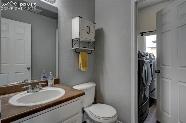 $425,000 | 2782 Park Crest Court, Colorado Springs, CO 80906